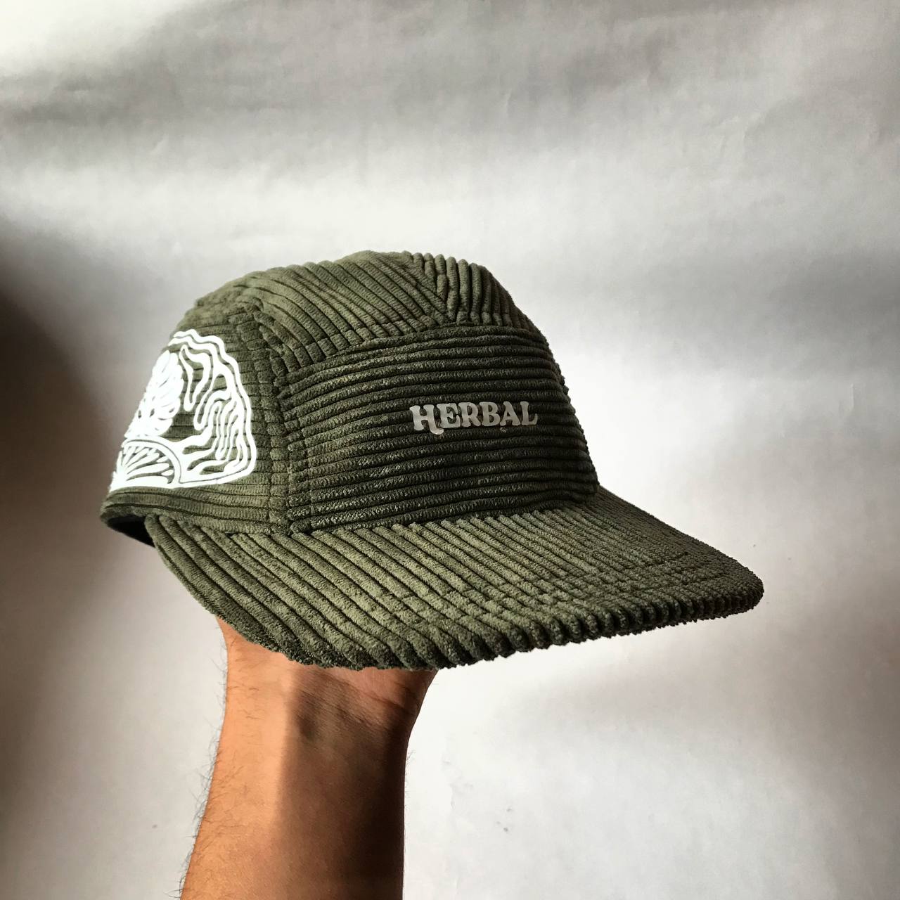 Gorra Five Panels Verde con Blanco